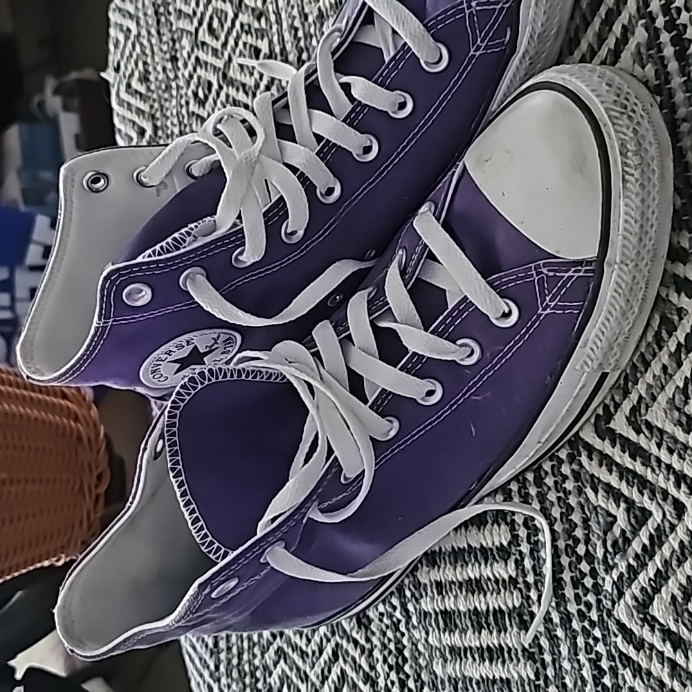Converse High tops